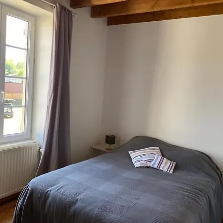 La Belle Etape Grand Familial, 10min Du Puy Dufou Hébergement de vacances *